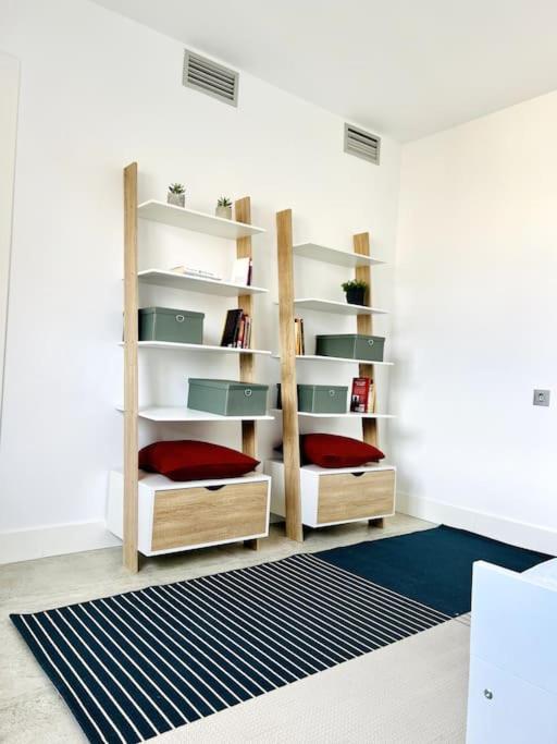 Moderno Y Completo Apartamento Frente Al Mar Málaga Kültér fotó
